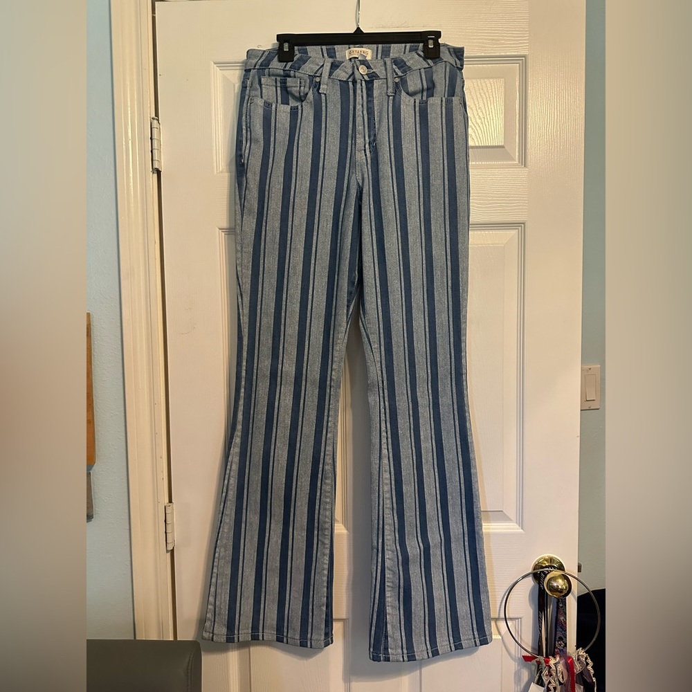 Shyanne striped Jeans Size 33 Regular Length. Awesome Condition